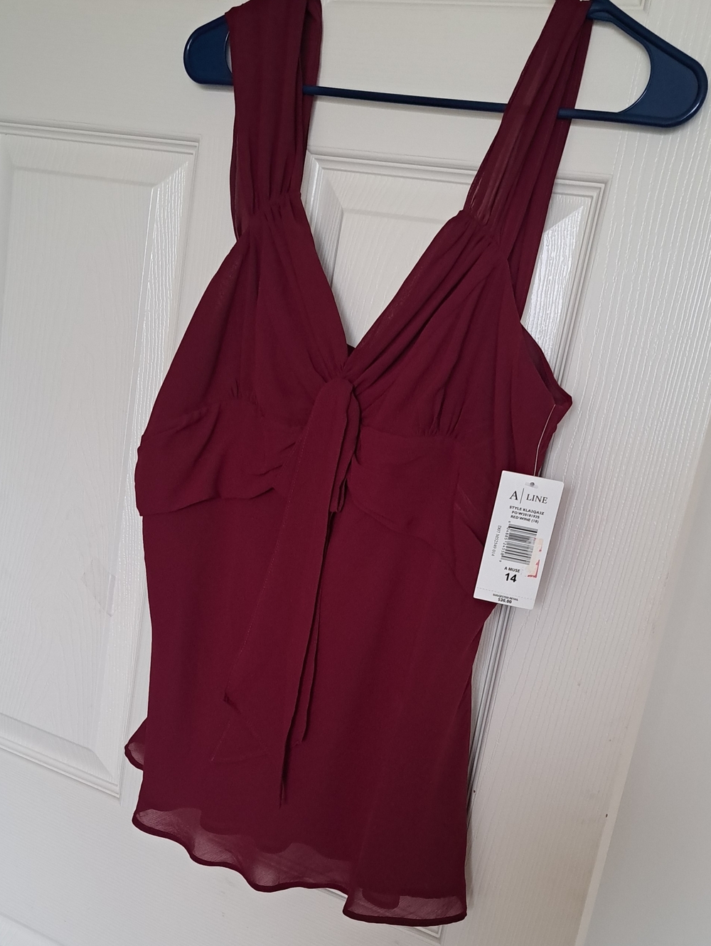 Nwt Sleeveless Blouse